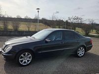 Gebraucht Mercedes E350 Avantgarde 272 PS (200 kW) 2005 Blau Limousine
