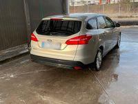 Usata Ford Focus 120 CV (88 kW) 2015 Beige Station wagon