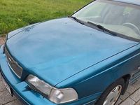 Usata Volvo V70 140 CV (102 kW) 1998 Blu Station wagon