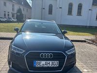 Gebraucht Audi A3 150 PS (110 kW) 2017 Blau Limousine