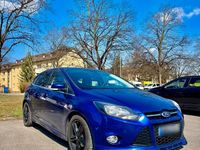 Gebraucht Ford Focus ST-Line 125 PS (91 kW) 2014 Blau Limousine