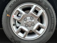 Gebraucht Hyundai Inster Trend 71 kW (97 PS) 2025 Buttercream yellow / min Kleinwagen