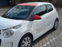 Gebraucht Citroën C1 SELECTION 69 PS (50 kW) 2016 Rot Kleinwagen