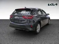Używany Kia Ceed Vision 140 KM (102 kW) 2025 Szary Hatchback