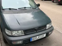Gebraucht Mitsubishi Space Runner 122 PS (89 kW) 1997 Grün Van / Kleinbus