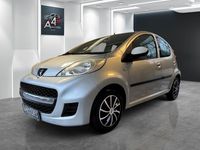 Gebraucht Peugeot 107 68 PS (50 kW) 2012 Silber Kleinwagen