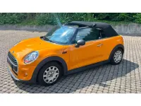 Gebraucht Mini One Cabriolet 102 PS (75 kW) 2016 Volcanic orange Cabrio