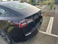 Gebraucht Tesla Model 3 Standard Range Plus 225 kW (306 PS) 2021 Schwarz Limousine