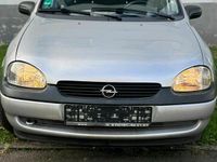 Second-hand Opel Corsa 75 CP (55 kW) 2000 Argintiu Hatchback