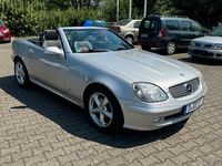 Gebraucht Mercedes SLK230 197 PS (144 kW) 2002 Silber Cabrio