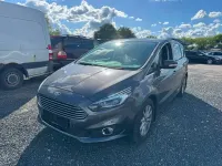 Gebraucht Ford S-MAX Titanium 179 PS (131 kW) 2018 Grau Van / Kleinbus