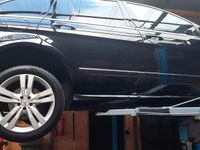 Gebraucht Mercedes R350 265 PS (194 kW) 2013 Schwarz Van / Kleinbus