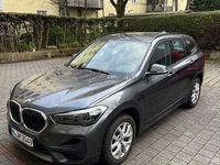 Gebraucht BMW X1 141 PS (103 kW) 2019 Grau SUV