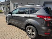 Gebraucht Ford Kuga Titanium 140 PS (102 kW) 2014 Grau SUV