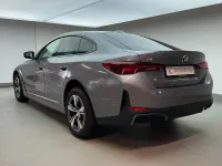 Nowe BMW i4 Efficient Dynamics 250 kW (340 KM) 2026 Szary Sedan/Limuzyna