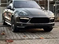 Usata Porsche Cayenne GTS 420 CV (308 kW) 2012 Marrone SUV