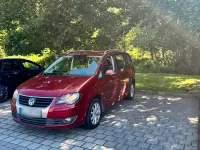 Gebraucht VW Touran 140 PS (102 kW) 2009 Rot Van / Kleinbus