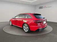 Gebraucht Audi S4 Design 341 PS (250 kW) 2022 Tangorot metallic Kombi