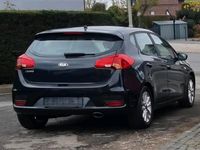 Gebraucht Kia Ceed 101 PS (74 kW) 2016 Schwarz Kleinwagen