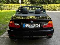 Gebraucht BMW 318 Cabriolet 143 PS (105 kW) 2002 Schwarz Cabrio
