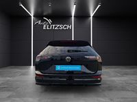 Gebraucht VW Golf VIII R-line 150 PS (110 kW) 2025 Grenadillschwarz metallic Kombi