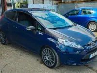 Gebraucht Ford Fiesta Trend 60 PS (44 kW) 2009 Blau Kleinwagen