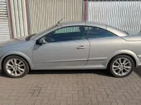Gebraucht Opel Astra Cosmo 116 PS (85 kW) 2007 Silber Cabrio