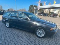 Gebraucht BMW 520 136 PS (100 kW) 2002 Schwarz Kombi