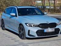 Gebraucht BMW 330 Shadowline 245 PS (180 kW) 2024 Grau Kombi