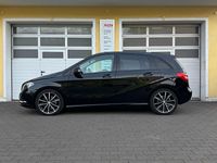 Gebraucht Mercedes B250 211 PS (155 kW) 2015 Schwarz Van / Kleinbus