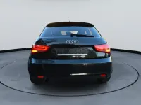 Gebraucht Audi A1 Sportback Attraction 90 PS (66 kW) 2013 Phantomschwarz Kleinwagen