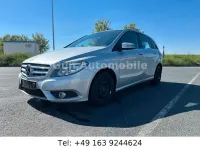 Gebraucht Mercedes B180 109 PS (80 kW) 2014 Silber Kleinwagen