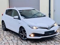 Gebraucht Toyota Auris Hybrid Edition-S 136 PS (100 kW) 2017 Super white Limousine