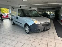 Gebraucht Opel Combo 105 PS (77 kW) 2014 Silber Van / Kleinbus