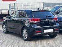 Gebraucht Kia Rio 84 PS (61 kW) 2021 (abp) auroraschwarz met. Kleinwagen