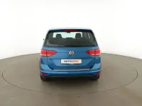 Gebraucht VW Touran Trendline 110 PS (80 kW) 2016 Blau Van / Kleinbus