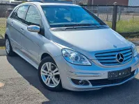 Gebraucht Mercedes B200 136 PS (100 kW) 2006 Silber Van / Kleinbus