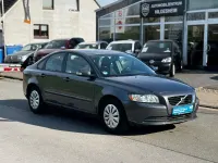 Gebraucht Volvo S40 Drive Kinetic 109 PS (80 kW) 2011 Grau Limousine