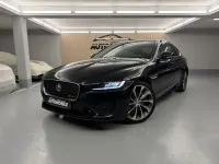 Używany Jaguar XE R-Dynamic 179 KM (131 kW) 2020 Czarny Sedan/Limuzyna