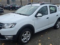 Gebraucht Dacia Sandero Prestige 90 PS (66 kW) 2014 Weiß Kleinwagen