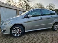 Gebraucht Mercedes B170 116 PS (85 kW) 2009 Silber Van / Kleinbus