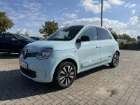 Second-hand Renault Twingo 60 kW (82 CP) 2023 Albastru Hatchback