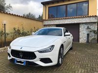 Gebraucht Maserati Ghibli 275 PS (202 kW) 2017 Weiß Limousine
