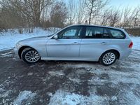Gebraucht BMW 318 143 PS (105 kW) 2008 Silber Kombi