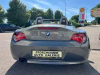 Gebraucht BMW Z4 Sport Line 150 PS (110 kW) 2009 Stratus/crema dunkel (metallic) Cabrio
