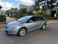 Gebraucht Opel Astra 140 PS (102 kW) 2012 Grau Kombi