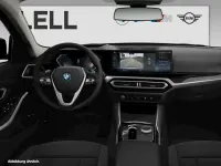 Gebraucht BMW 320e 163 PS (119 kW) 2023 Schwarz Kombi