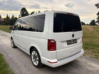 Gebraucht VW Transporter Comfortline 204 PS (150 kW) 2018 Weiß Van