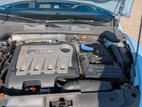 Gebraucht VW Beetle Design 140 PS (102 kW) 2012 Blau Kleinwagen