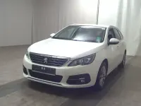 Gebraucht Peugeot 308 Allure 131 PS (96 kW) 2021 Weiss Kombi